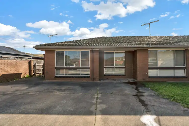 17 Wedge Street