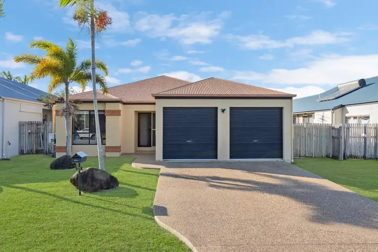 11 Scarisbrick Drive