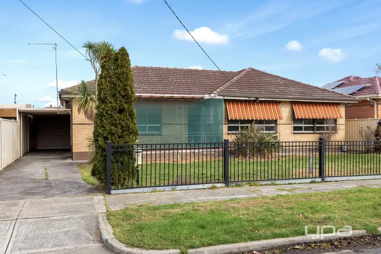 7 Clacton Street