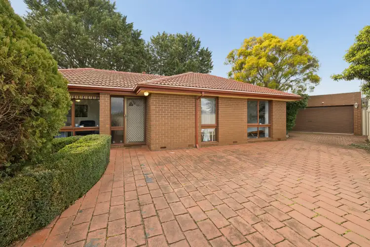 16 Gorae Court