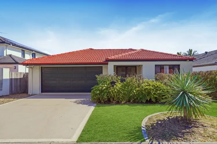 6 Girraween Crescent