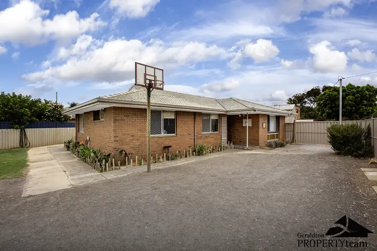 87 Drew Street