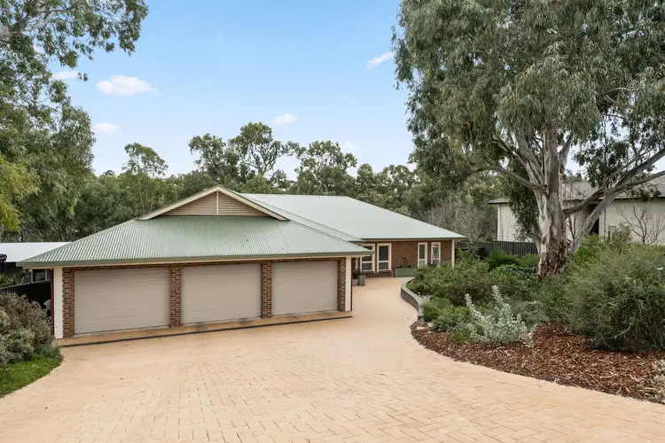 40 Fisher Crescent