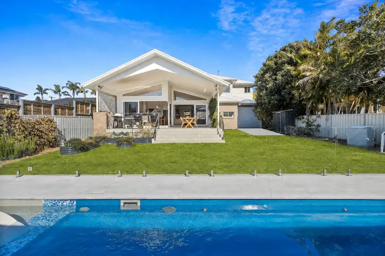 2 Jenner Avenue