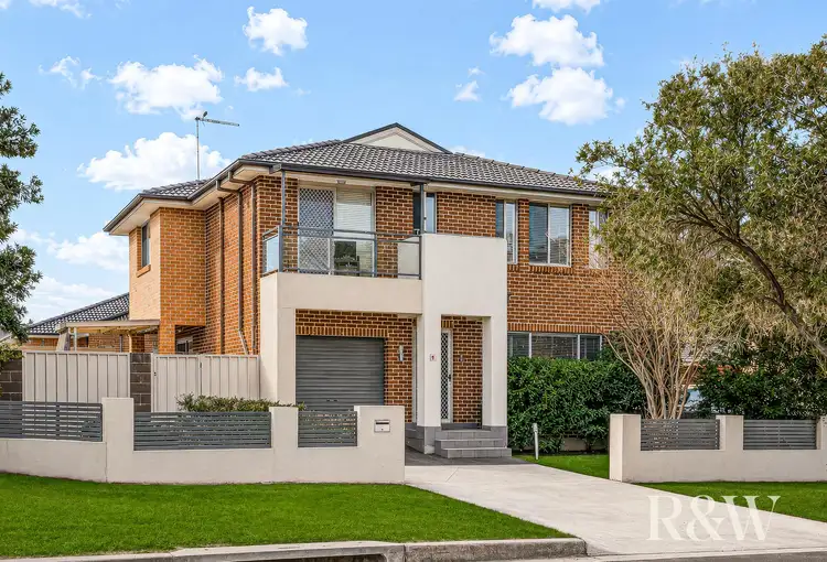 28 Charlotte Road