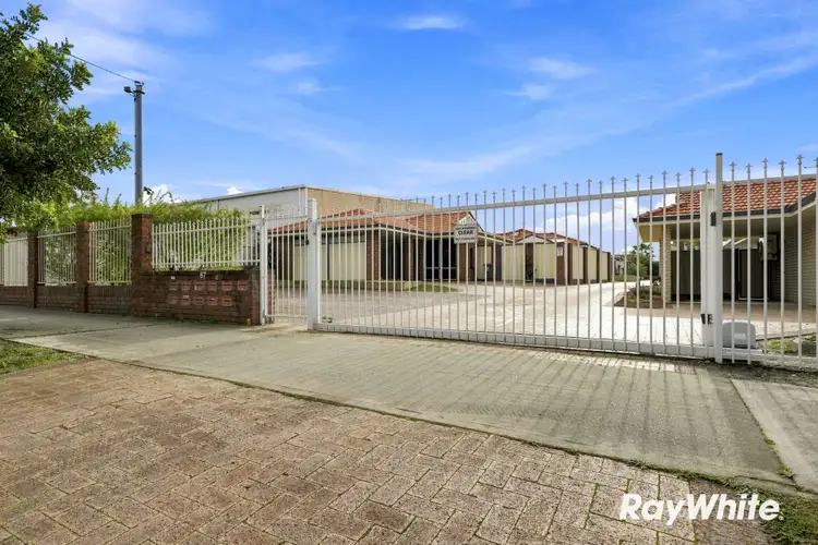 67 Epsom Ave