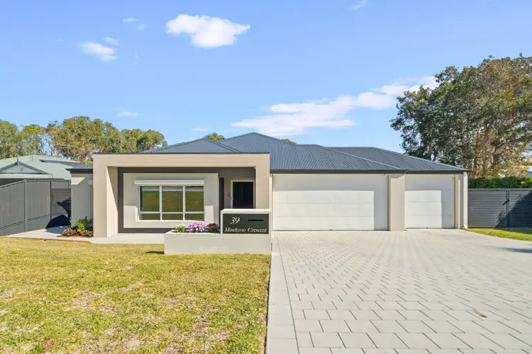 39 Minderoo Crescent