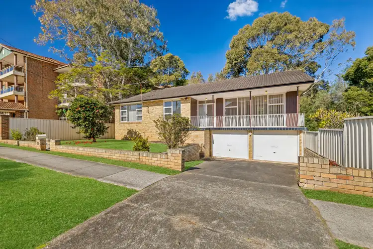 1A Heath Street
