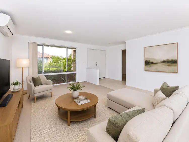 7 Prunella Crescent