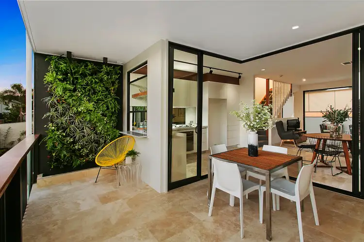 44 Stevens Street