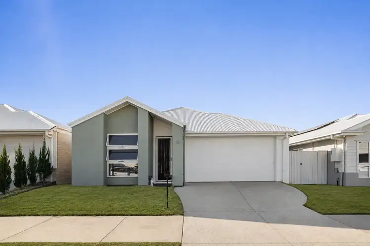 12 Dune Way
