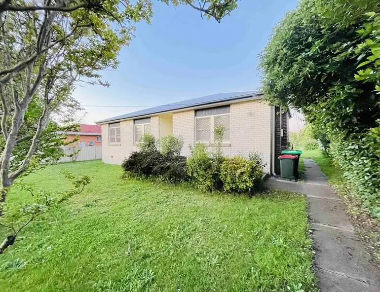 51 Mossman Street