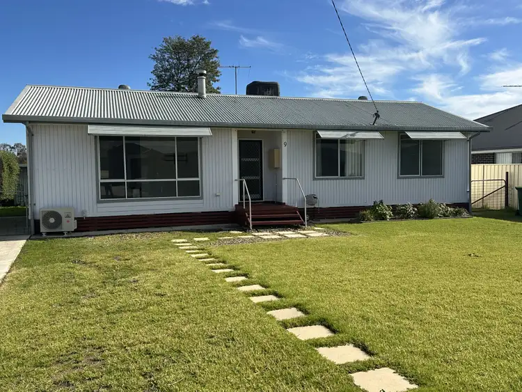 9 Stirbeck street