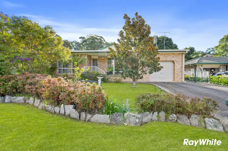 54 Melaleuca Crescent