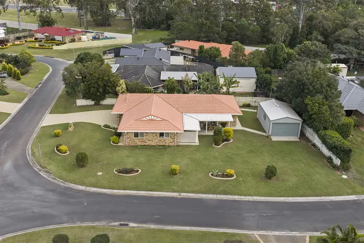 6 Brigalow Court