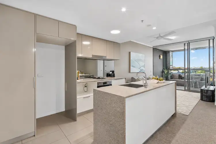 2 Harbour Road