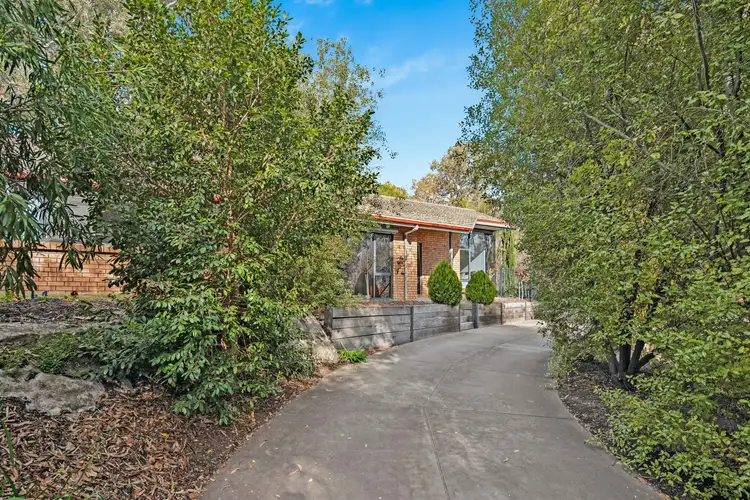 6 Whistler Grove
