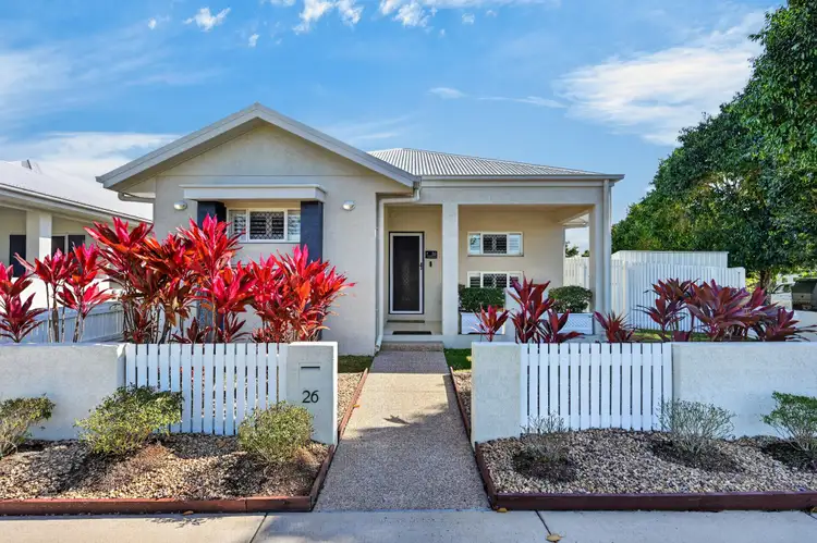 26 Huntsmans Crescent