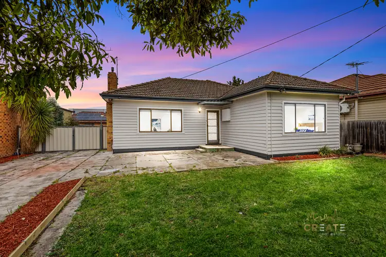 97 Warwick Road