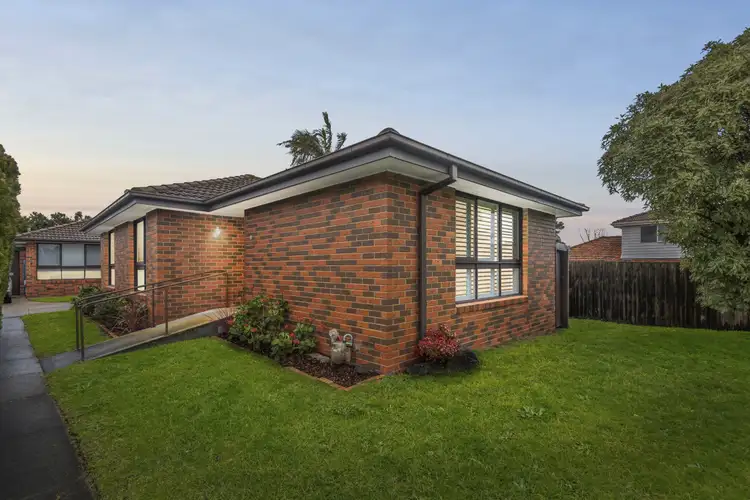 33-35 Cranbourne Road