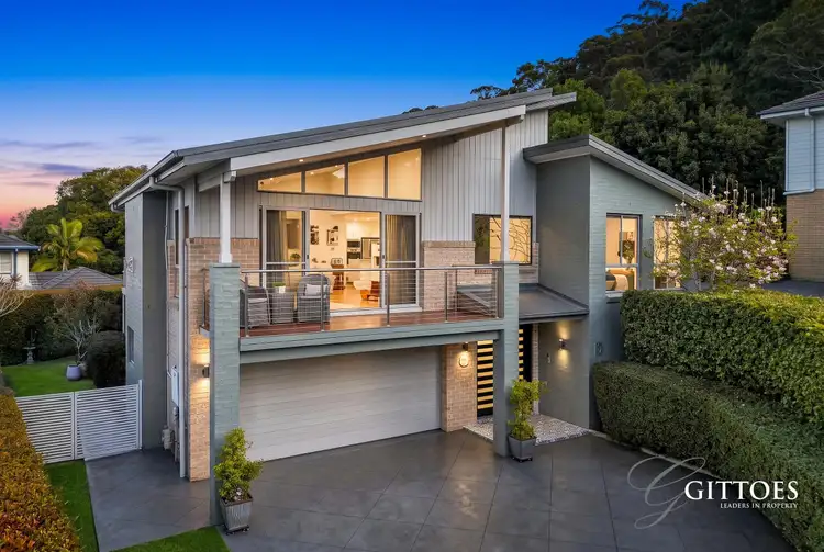 5 James Dunlop Close