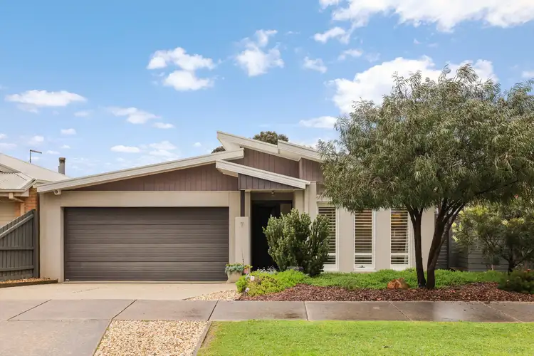 7 Dunes Road