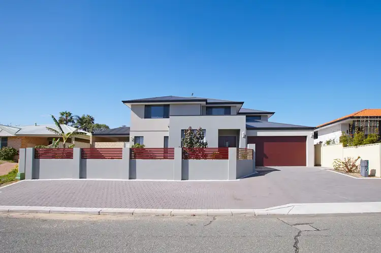 5 Pinewood Avenue