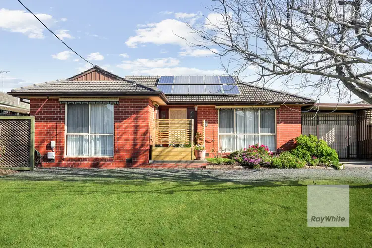3 Rylandes Drive