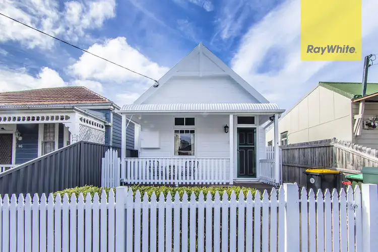 44 Albion Street
