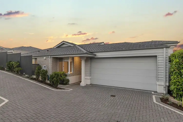 21 Emberson Road