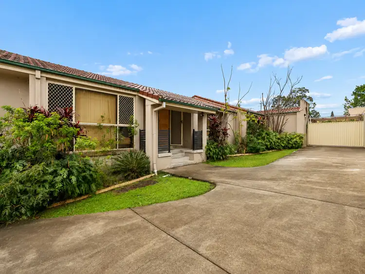 16 Carramar Street
