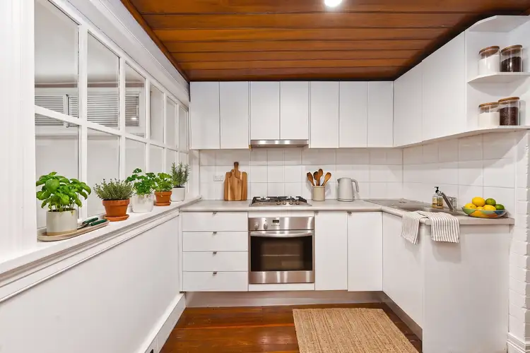 34A Perry Street