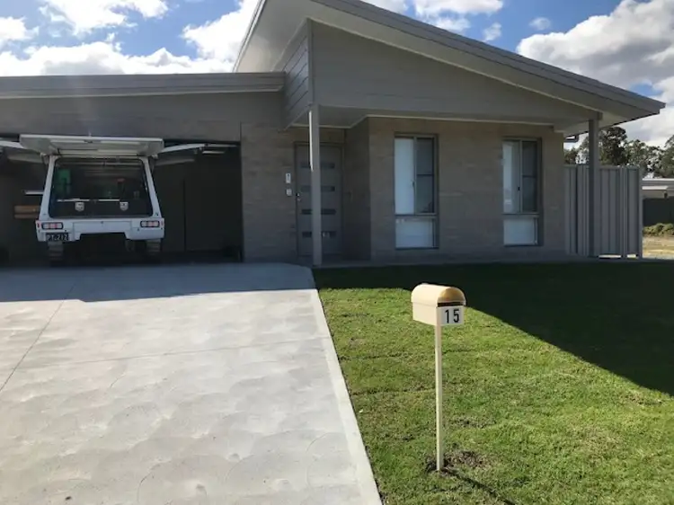 15 Snowgum Road