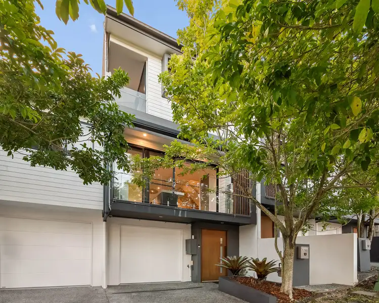 10 Grayson Street