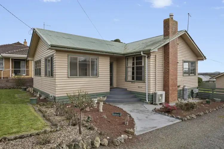18 Dimora Avenue
