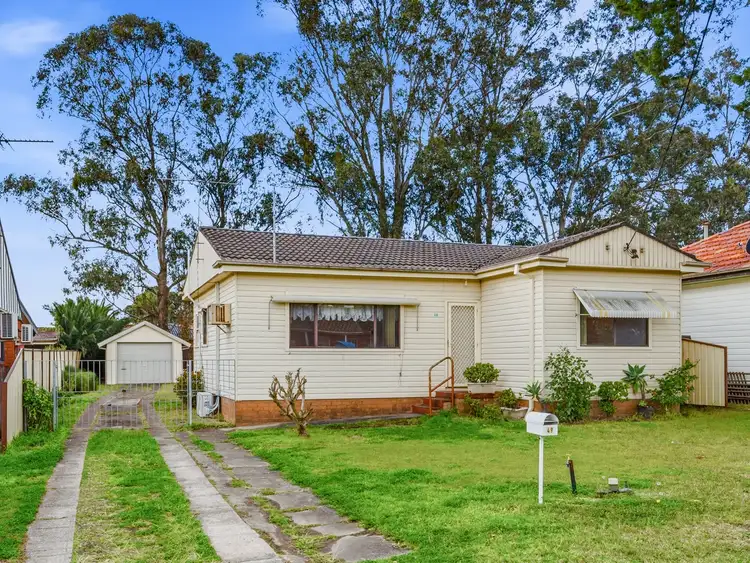 49 Lincoln Drive