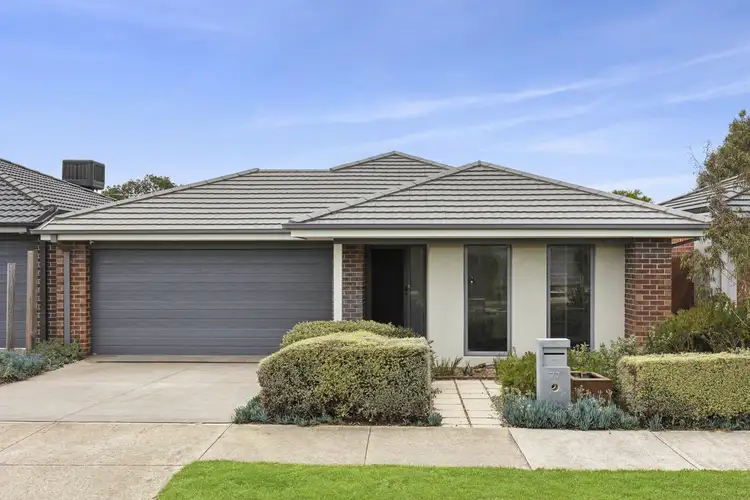 77 Cedar Road