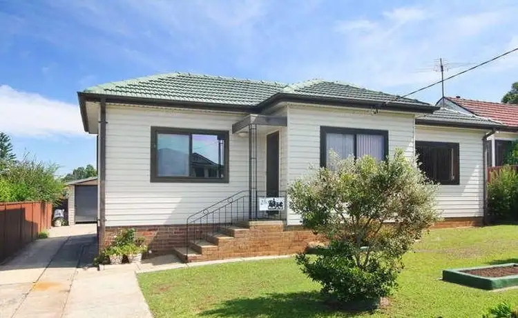 26 OLIVE ST