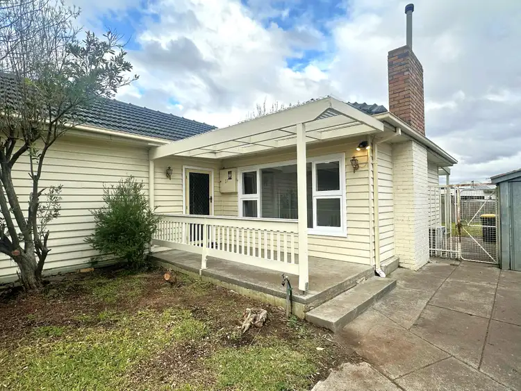 27 Harmer Street