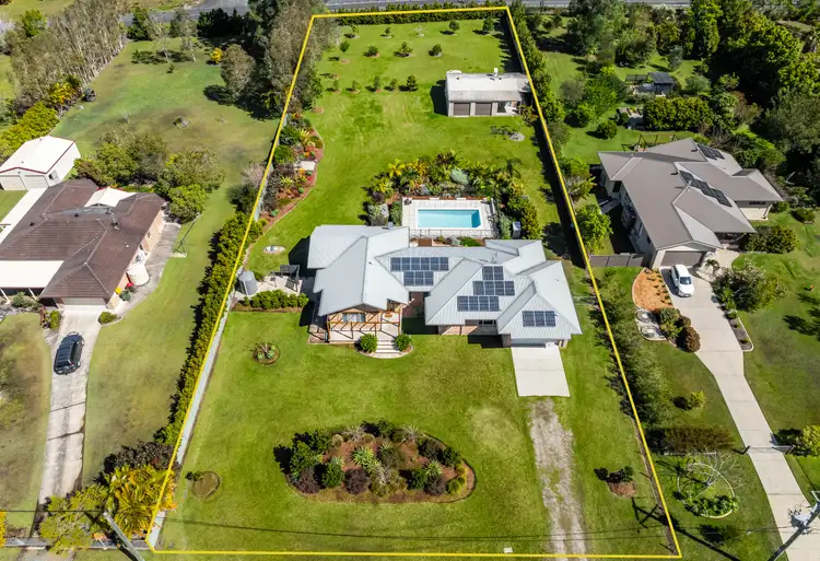 11 Parklands Drive