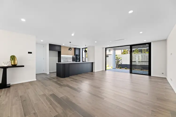 1 Raine Place