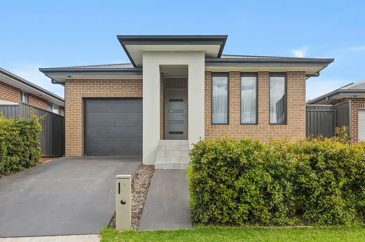 6 Stockman Road