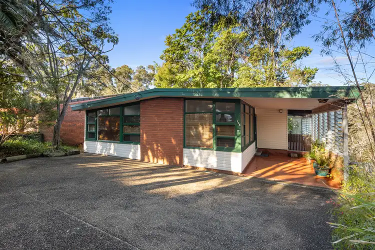 106 North West Arm Road