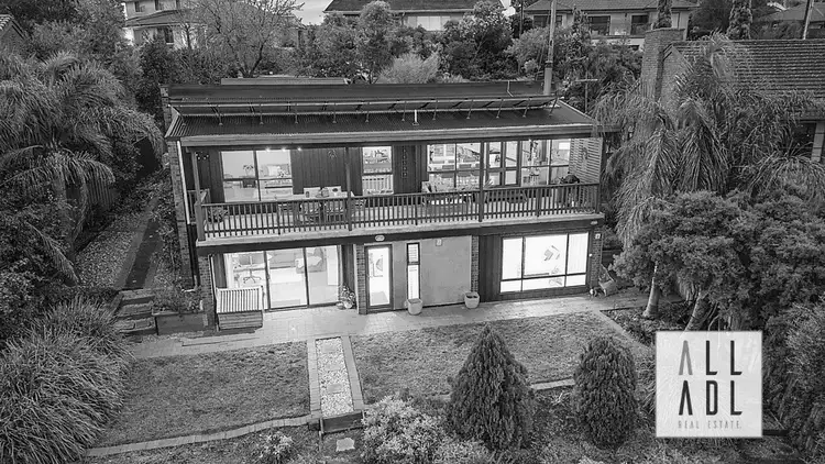 9 Landscape Crescent