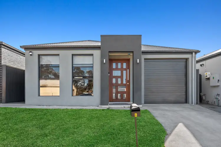 6 Tony Avenue