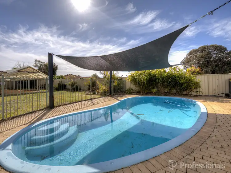 49 Woodleigh Gardens