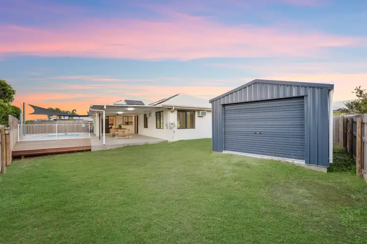1 Lochern Way, Bushland Beach QLD 4818