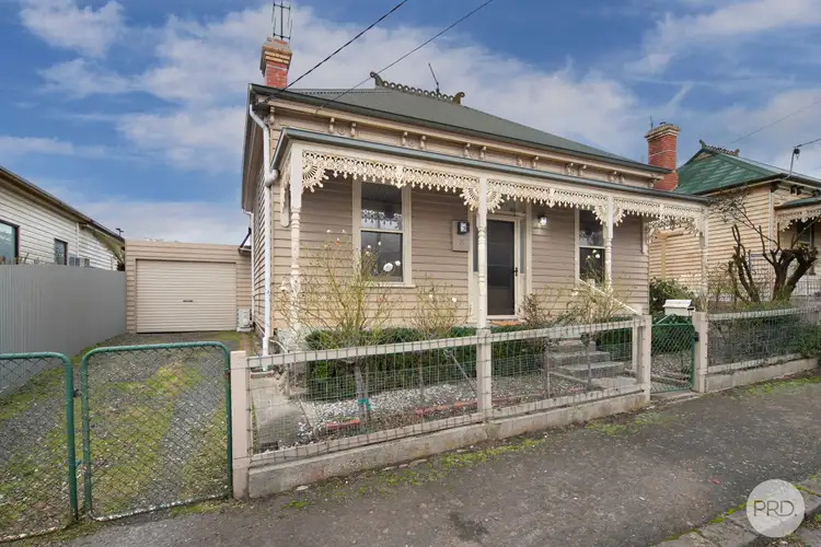 15 Holmes Street