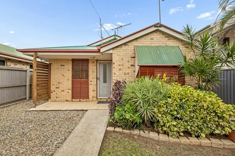 6 Mclennan Street