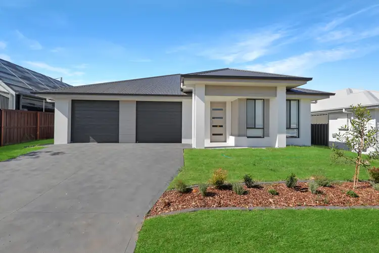 3 Pasture Place